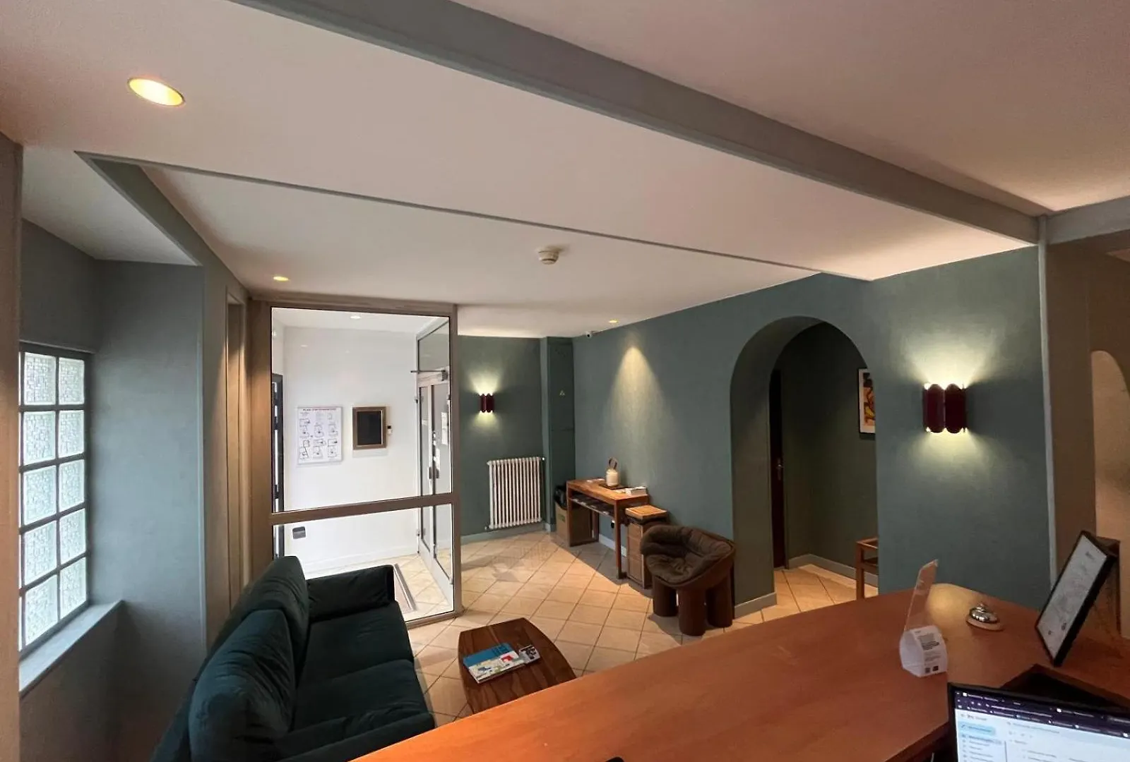 Merryl Hotel Paris France